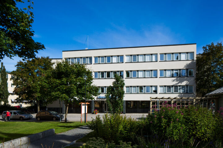 Adjunkten-1